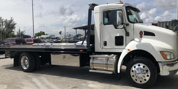 Tow Truck Image 03