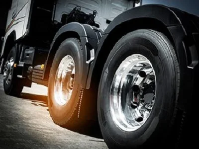 Commercial Truck Tires Image 2a